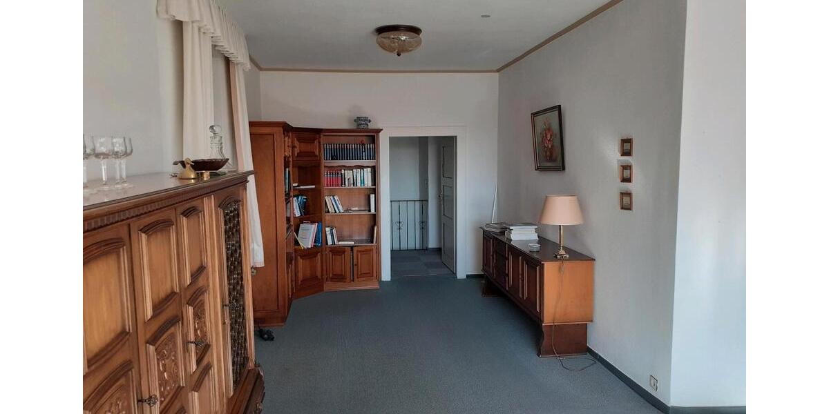 Einfamilienhaus Hoya - 6 Zimmer, 200 m&sup2;, 142.000&euro; | Angebot:25422613