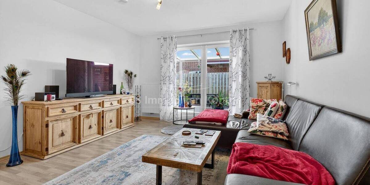 Doppelhaushälfte Westoverledingen Flachsmeer - 3 Zimmer, 89 m&sup2;, 245.000&euro; | Angebot:25800820