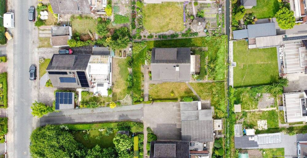 Mehrfamilienhaus, Wohnhaus Bremen Burg-Grambke - 6 Zimmer, 143 m&sup2;, 376.000&euro; | Angebot:26820353