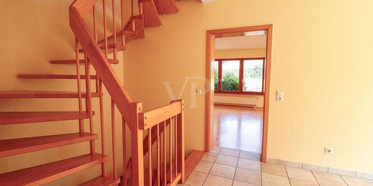 Doppelhaushälfte Karlsdorf-Neuthard Karlsdorf - 6 Zimmer, 200 m&sup2;, 1.850&euro; | Angebot:23534019