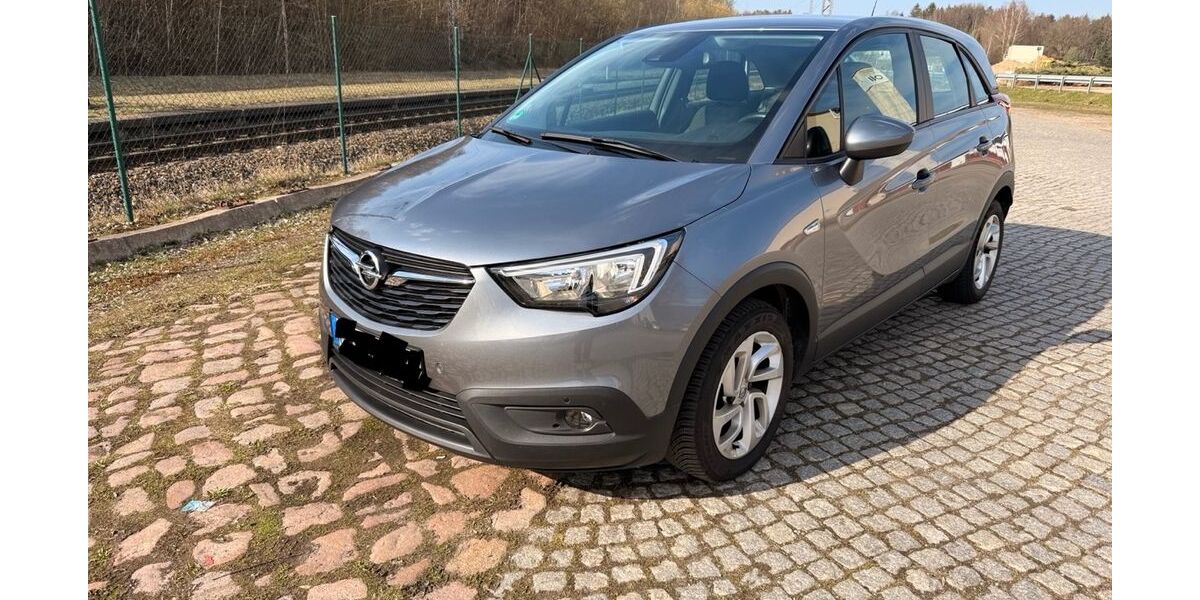 Opel Crossland (X) 81.300 km 5.600 &euro; Chemnitz 09131