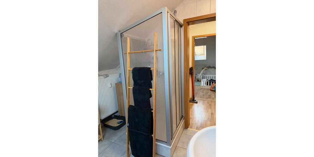 Dachgeschoßwohnung Hildburghausen - 3 Zimmer, 56 m&sup2;, 560&euro; | Angebot:26631207