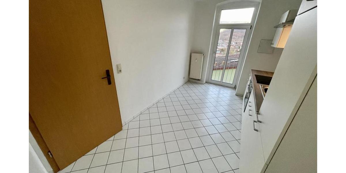 Große 1 Raum-Wohnung mit neuer Einbauküche & Wanne in Gera-Zwötzen! - Etagenwohnung Gera Zwötzen | Angebot:27022916