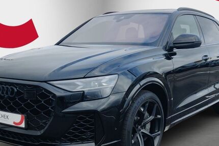 Audi RSQ8 4.900 km 151.888 € Wackersdorf 92442