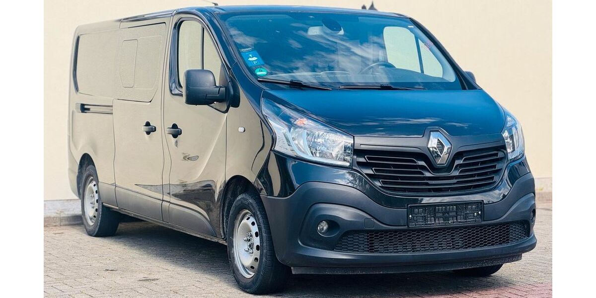 Renault Trafic 234.000 km 7.999 &euro; Au am Rhein 76474
