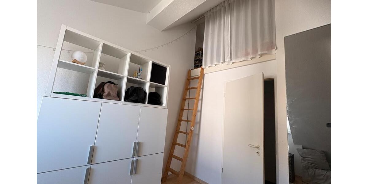 Dachgeschoßwohnung Mannheim Innenstadt - 2 Zimmer, 73 m&sup2;, 720&euro; | Angebot:26677355