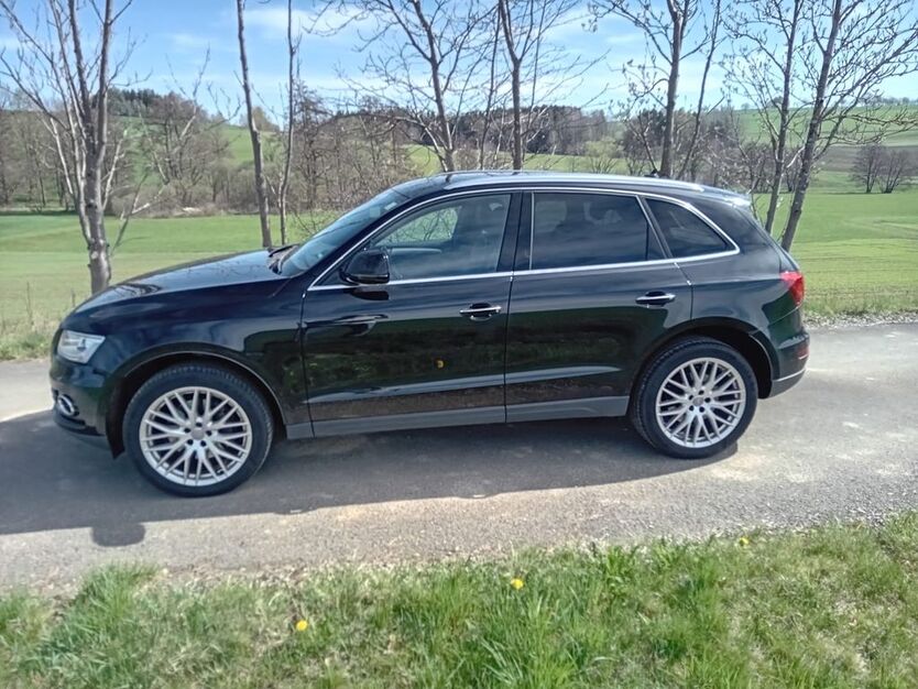 Audi Q5 183.450 km 17.500 € Tröstau 95709