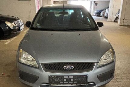 Ford Focus 196.468 km 2.000 &euro; Paderborn 33100