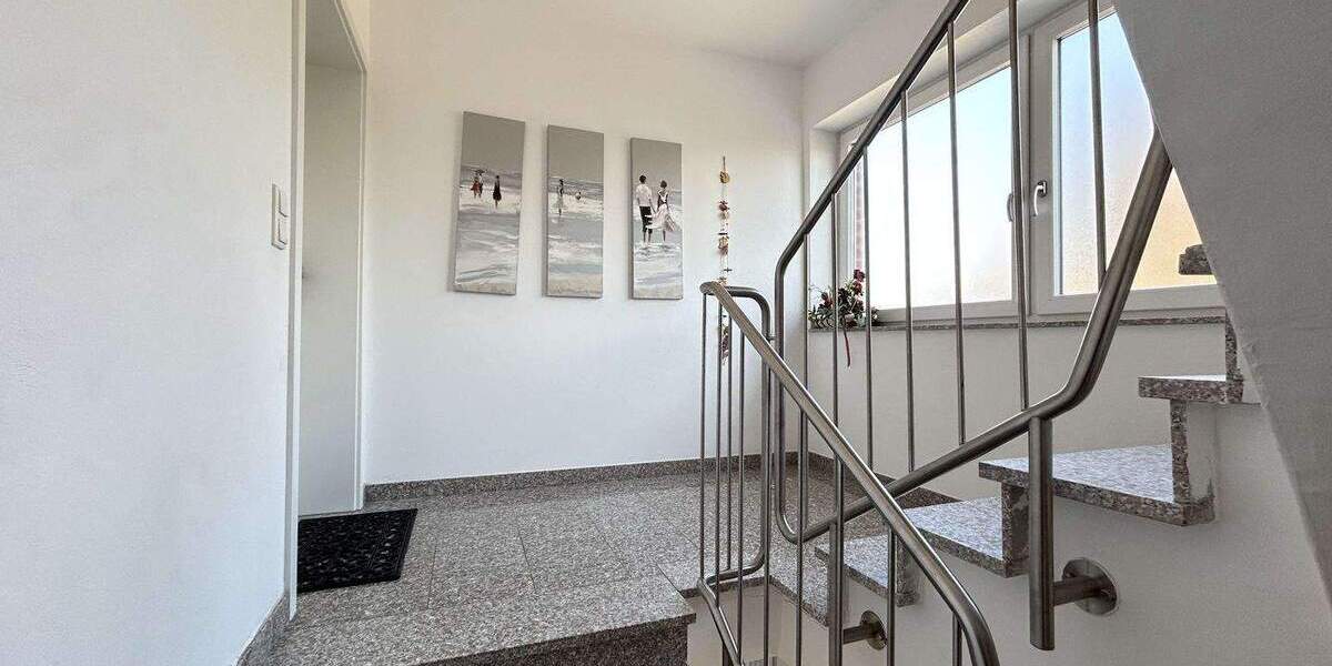Etagenwohnung Warburg - 4 Zimmer, 143 m&sup2;, 209.000&euro; | Angebot:25877690