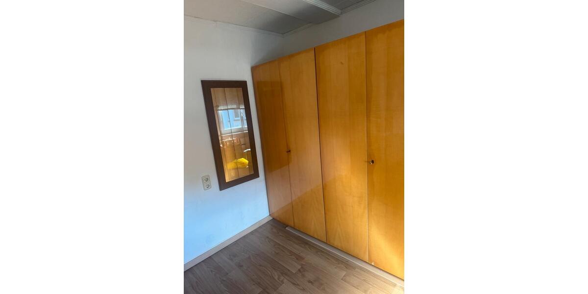 Einfamilienhaus Neuhaus am Rennweg - 7 Zimmer, 280 m&sup2;, 33.000&euro; | Angebot:26321161