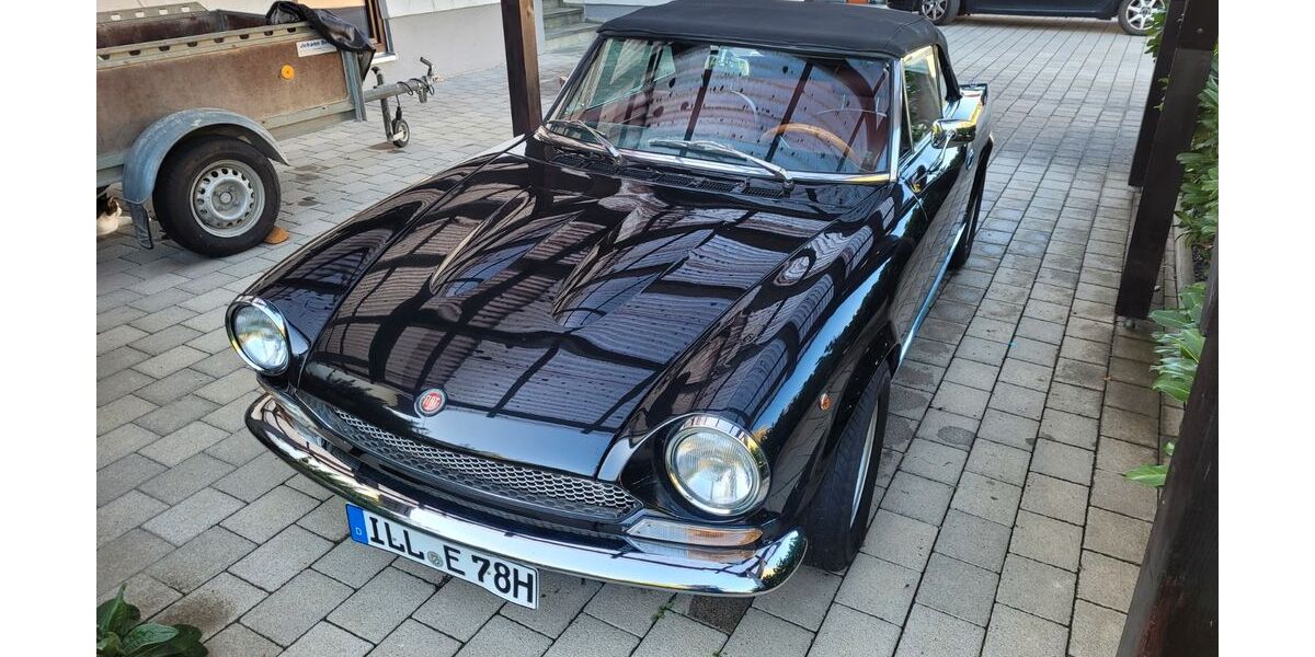 Fiat 124 Spider 86.290 km 11.000 &euro; Illertissen 89257