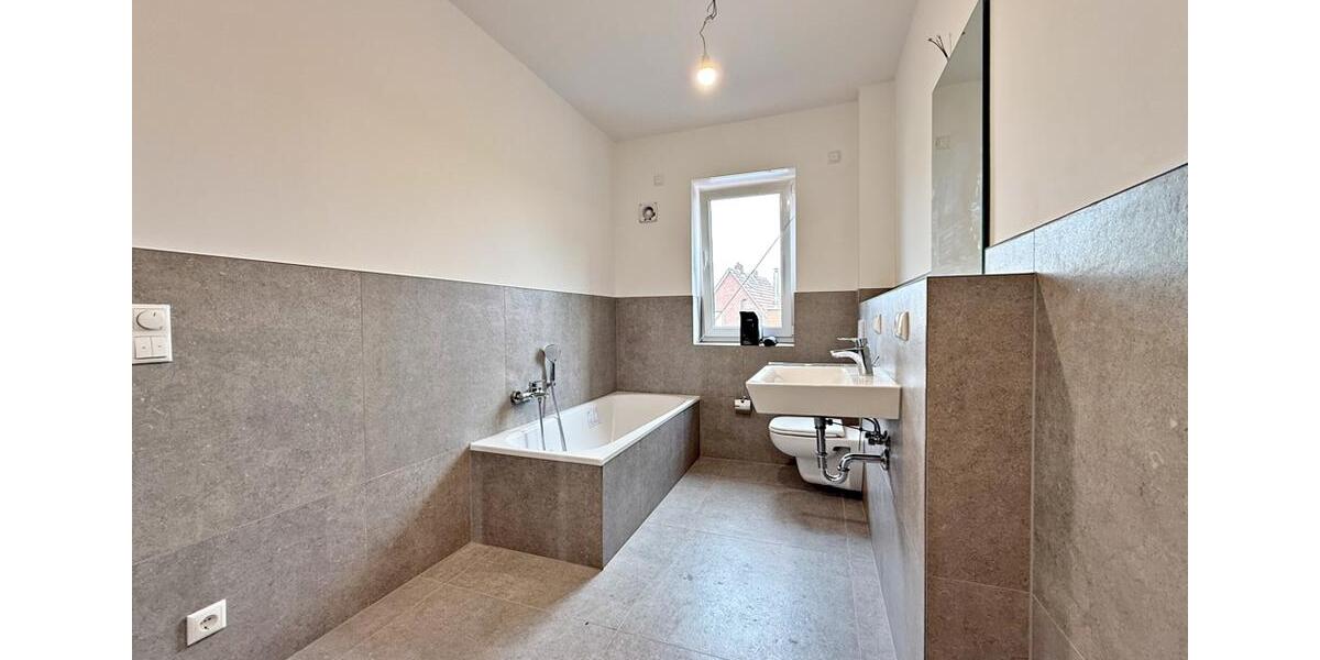 Reihenhaus Apen - 4 Zimmer, 142 m&sup2;, 1.550&euro; | Angebot:23956130