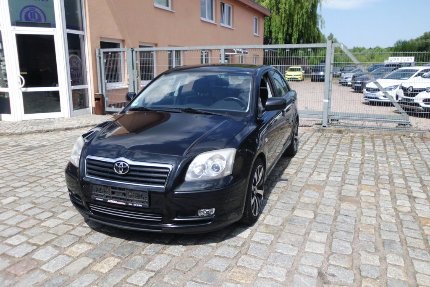 Toyota Avensis 188.000 km 3.490 &euro; Rostock 18055