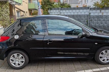 Peugeot 206 148.707 km 3.500 € Neu-Ulm 89231