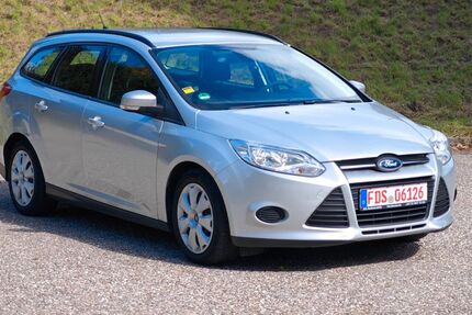 Ford Focus 175.000 km 3.800 € Dornstetten 72280