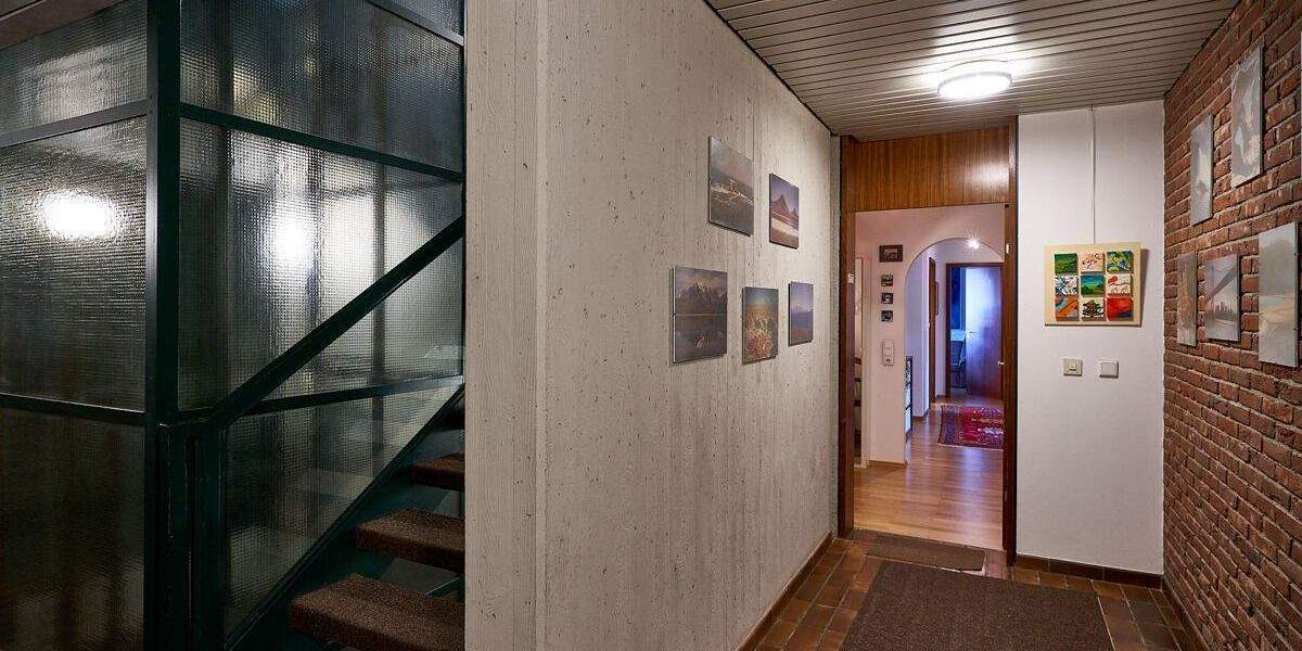 Ruhige Wohnung im 1. OG ohne Barrieren erreichbar 4 zimmer