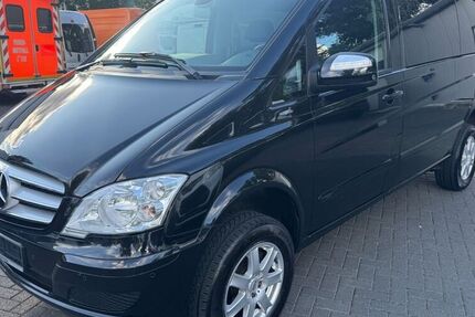 Mercedes Viano