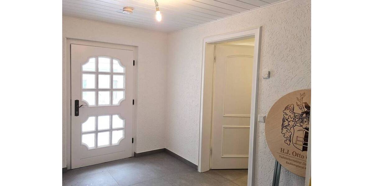 Einfamilienhaus Wipperfürth Ohl - 5 Zimmer, 227 m&sup2;, 1.950&euro; | Angebot:26804400