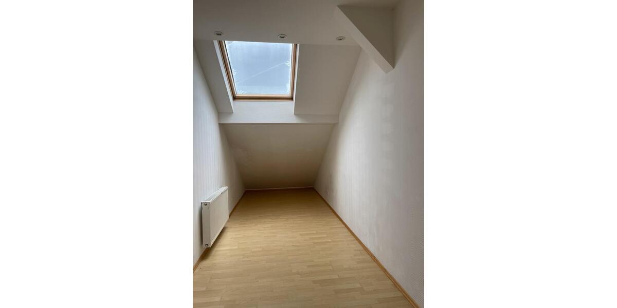 Dachgeschoßwohnung Dresden Altstadt - 5 Zimmer, 138 m&sup2;, 415.000&euro; | Angebot:25168730