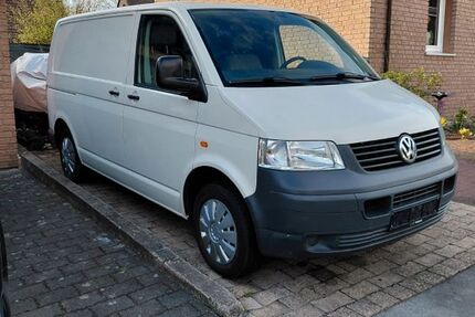 VW T5 Transporter 218.081 km 3.999 &euro; Menden 58706