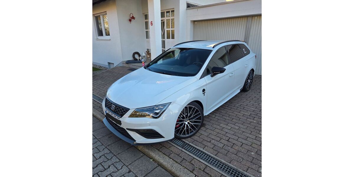 Seat Leon 76.622 km 32.460 &euro; Liederbach am Taunus 65835