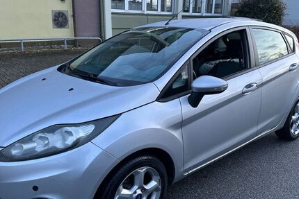 Ford Fiesta 64.000 km 4.900 &euro; speyer 67346