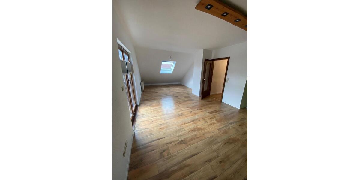 Dachgeschoßwohnung Schwarzenbach an der Saale Fletschenreuth - 2 Zimmer, 55 m&sup2;, 490&euro; | Angebot:25163851