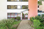 Außergewöhnliche Erdgeschoßwohnung mit großem Balkon in Waldbronn
