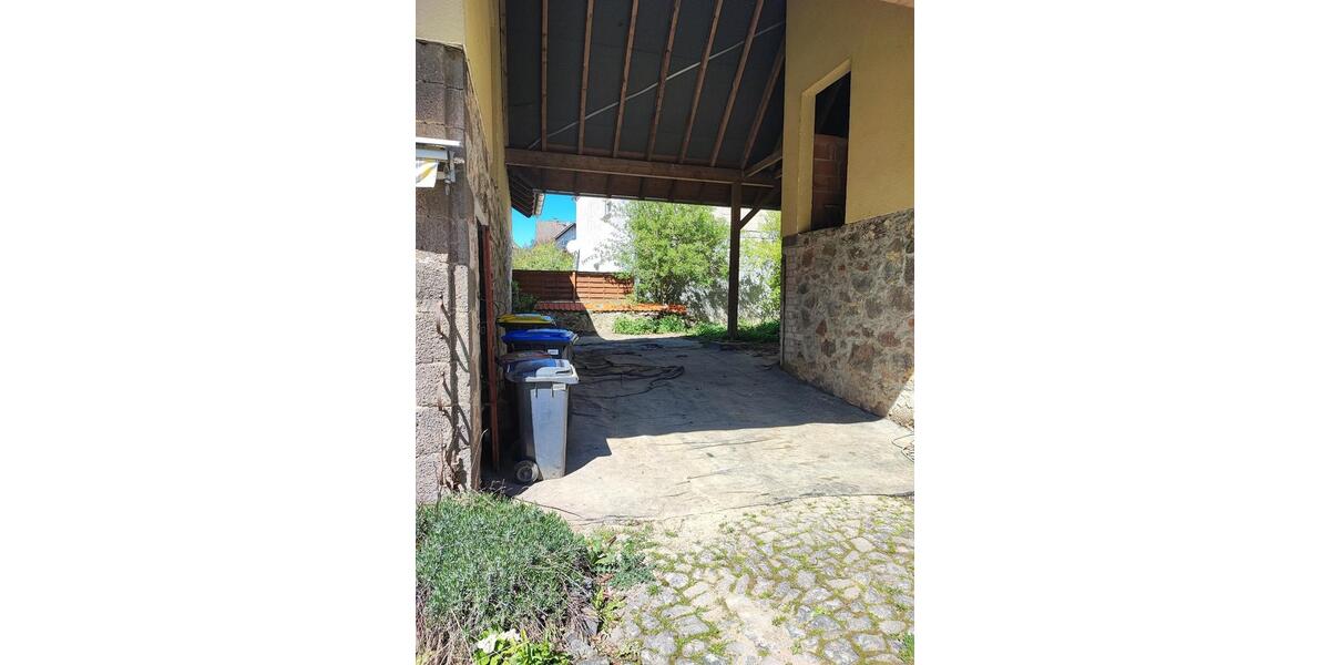 Einfamilienhaus Homberg (Ohm) - 8 Zimmer, 155 m&sup2;, 1.240&euro; | Angebot:26339629