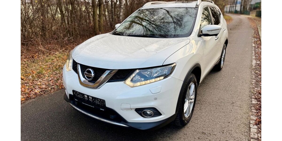 Nissan X-Trail 69.000 km 15.999 &euro; Elstra 01920
