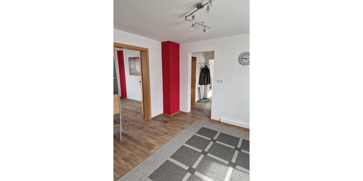 Etagenwohnung Lennestadt - 4 Zimmer, 100 m&sup2;, 700&euro; | Angebot:26317760