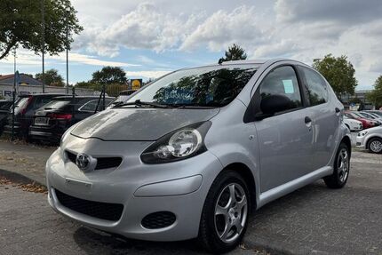 Toyota Aygo (X) 177.530 km 1.290 € Paderborn 33102