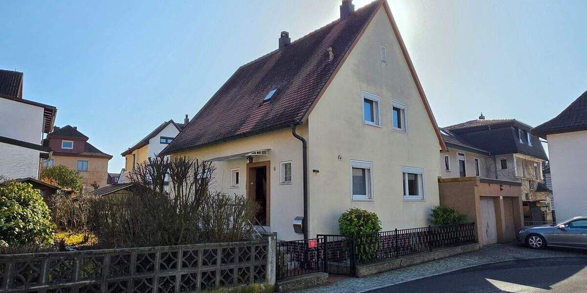 Einfamilienhaus Neustadt bei Coburg Neustadt - 4 Zimmer, 106 m&sup2;, 186.000&euro; | Angebot:25746913