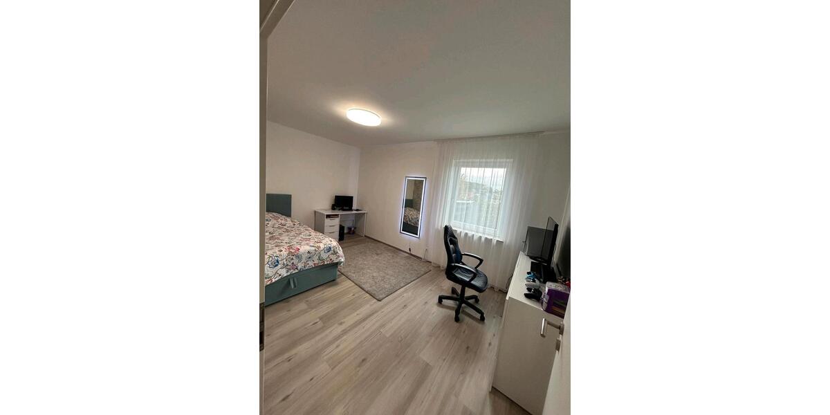 Bungalow Ebersdorf bei Coburg - 5 Zimmer, 170 m&sup2;, 375.000&euro; | Angebot:26954573
