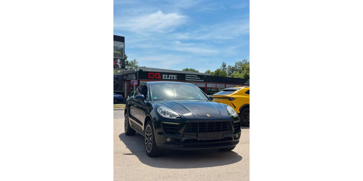 Porsche Macan 205.000 km 21.999 &euro; München 81825