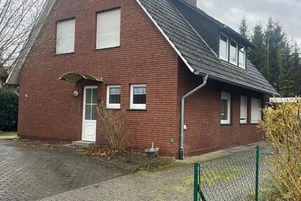 Haus Papenburg - 4 Zimmer, 200 m&sup2;, 320.000&euro; | Angebot:25570475
