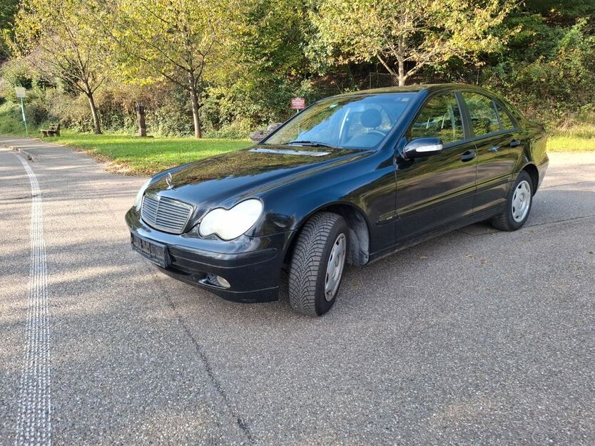 Mercedes-Benz C 180 300.000 km 1.900 € Zell a.H. 77736