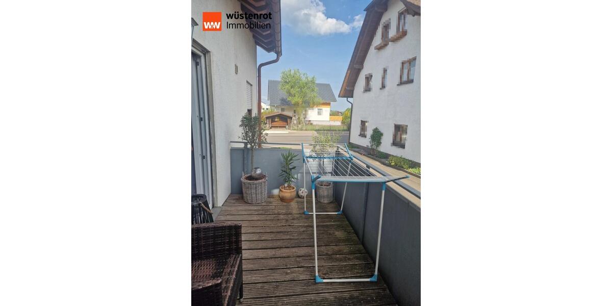 Etagenwohnung Hardt - 3 Zimmer, 112 m&sup2;, 238.000&euro; | Angebot:26764451