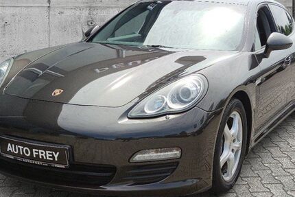Porsche Panamera 194.968 km 27.690 € Gersthofen 86368