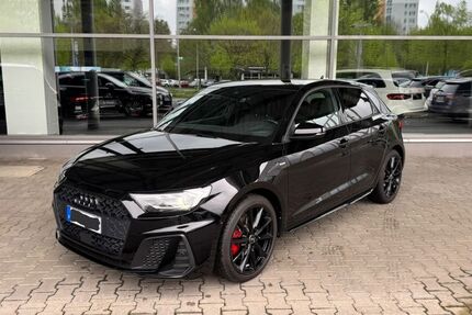 Audi A1 34.632 km 12.345 &euro; Berlin 10785