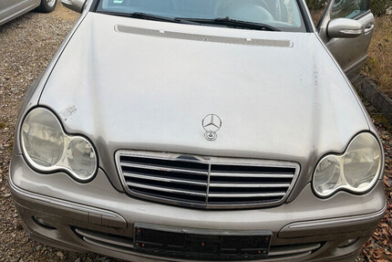 Mercedes-Benz C 220 280.000 km 1.500 &euro; Aichach 86551