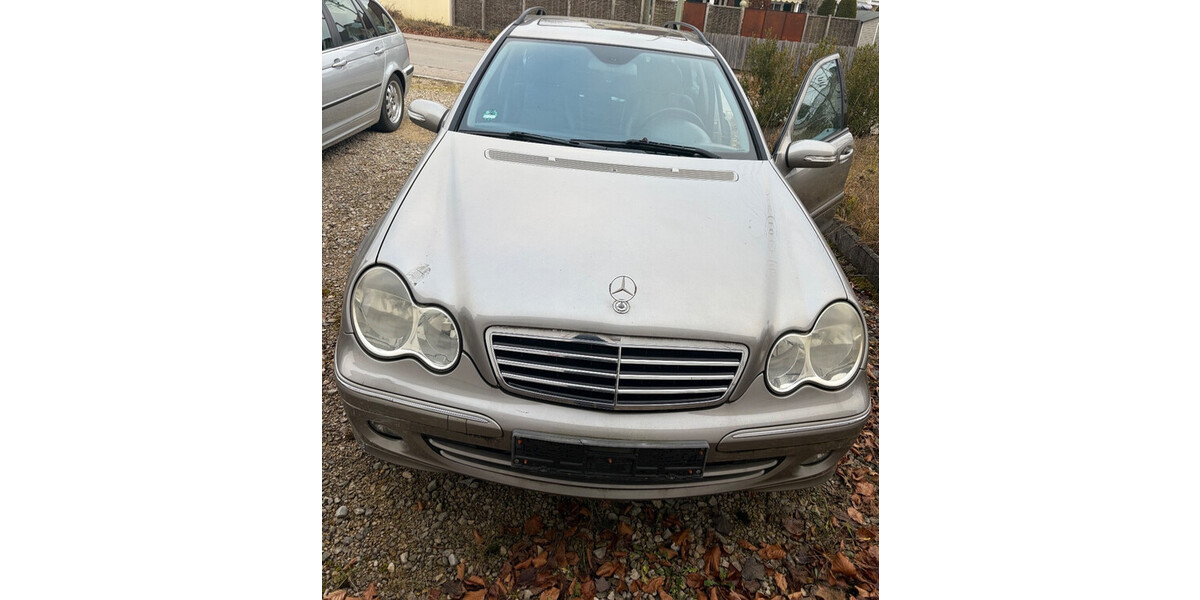 Mercedes-Benz C 220 280.000 km 1.500 &euro; Aichach 86551