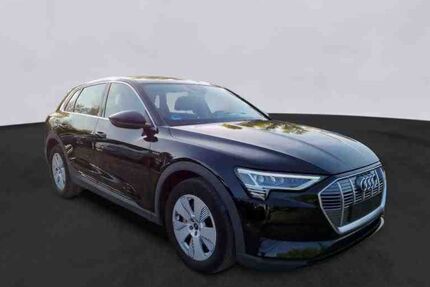 Audi e-tron 27.000 km 25.970 &euro; Helmstedt 38350