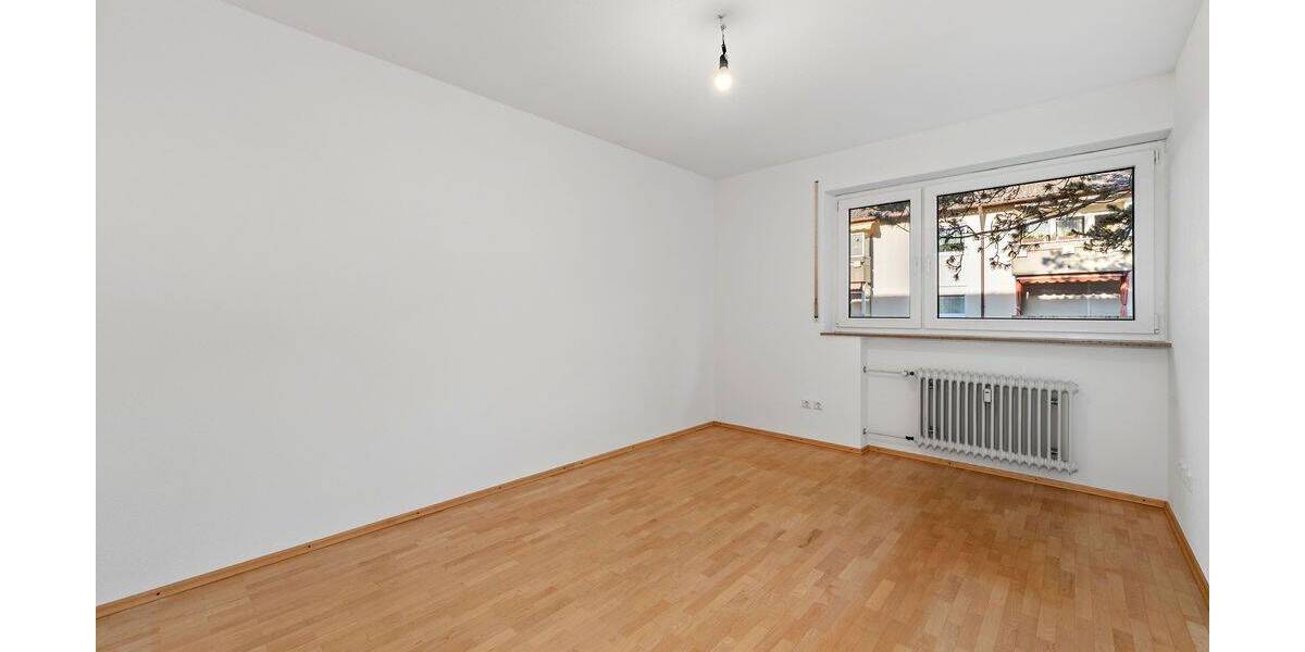 Etagenwohnung Singen / Hohentwiel Singen - 3 Zimmer, 86 m&sup2;, 256.000&euro; | Angebot:26359729
