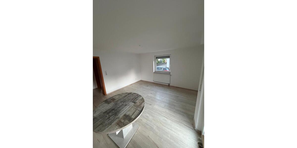 Erdgeschoßwohnung Lichtenstein - 3 Zimmer, 65 m&sup2;, 950&euro; | Angebot:26671471