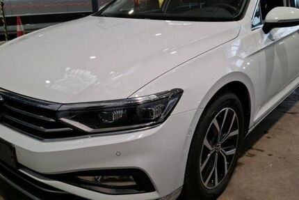 VW Passat 98.721 km 21.799 &euro; Gera 07546