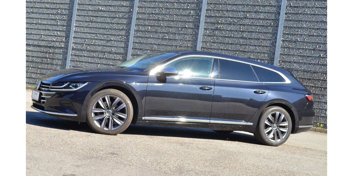 VW Arteon 39.400 km 22.580 &euro; München 81243