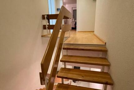 Einfamilienhaus mit Dachterrasse, Garage & Garten – 130 m², 5 Zi. 5 zimmer