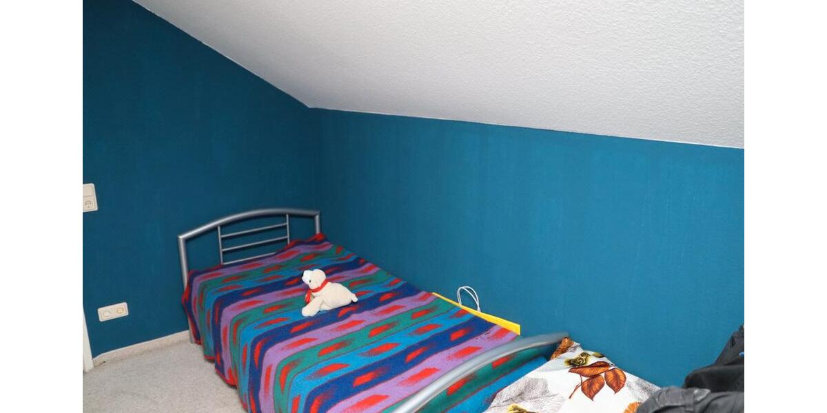 Dachgeschoßwohnung Alsfeld - 3 Zimmer, 78 m&sup2;, 630&euro; | Angebot:26272077