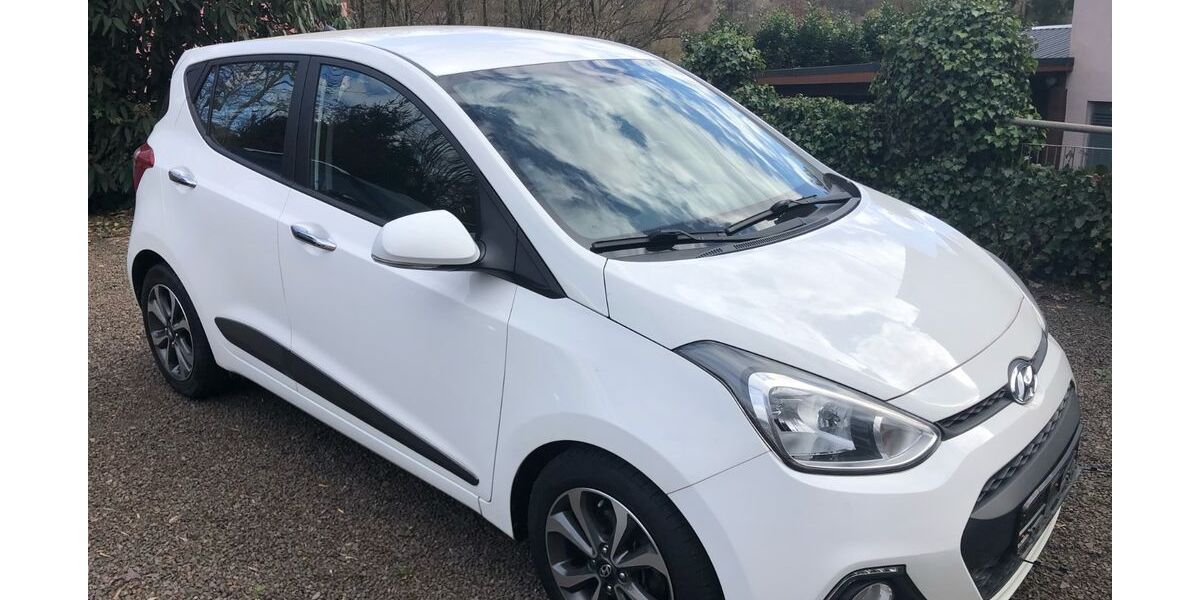 Hyundai i10 53.000 km 7.990 &euro; Schmelz 66839